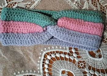 Ręcznie robiona opaska na głowę – ciepła