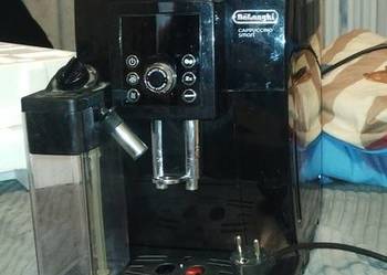 Sprzedam expres de longhi