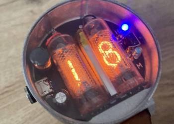 Zegarek + kabel magnetyczny do ładowania.Lampy Nixie.