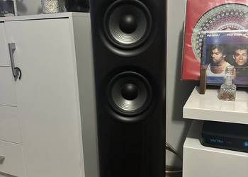 JBL Studio 680