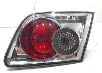 LAMPA TYŁ PRAWA WEWNĘTRZNA MAZDA 6 GG 226-61971 Hatchback 02-08