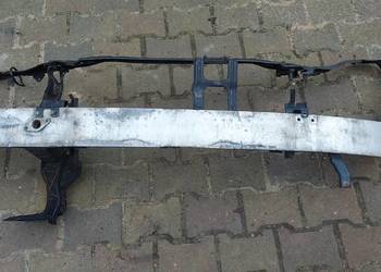 Pas przedni belka zderzaka mercedes w203