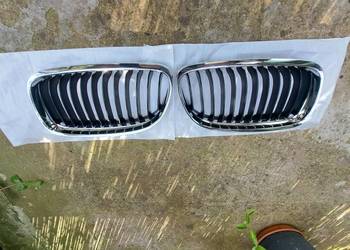 BMW E90 E91 LCI Grill Nerki