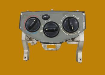 PANEL NAWIEWU  Opel Vivaro I (2001-2014)
