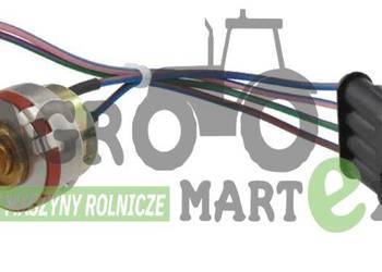 84277314, 81867584 WŁĄCZNIK AC CNH