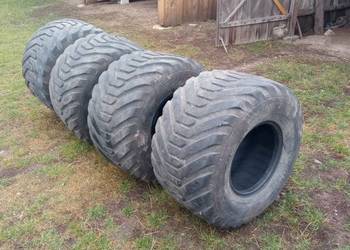 Cztery opony używane BKT 500/50/R17 18PR