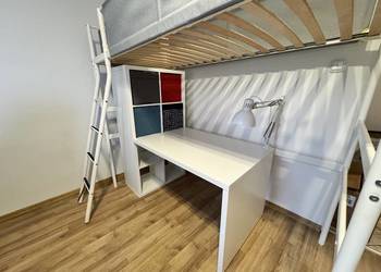 Zestaw dla ucznia - IKEA łóżko piętrowe SVÄRTA + biurko + KALLAX