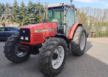 Ciągnik Massey Ferguson 4270