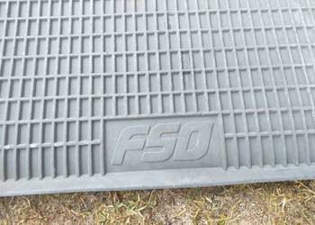 ORGINAŁ Dywaniki FSO gumowe PRAWE tylne polonez CARO FSO fiat 125p