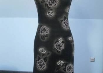 Wieczorowa, elegancka sukienka maxi w kwiaty