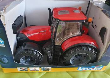 Bruder Traktor Case IH Optum 03190