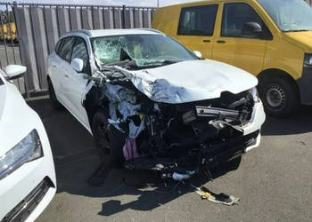 Renault Megane 1,5 Dci 115KM BLUE DCI Klima Przebieg Tylko 11786km Pali i …