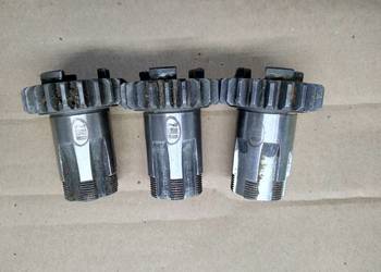 Tryb  wałka zdawczego skrzyni biegów WSK  125