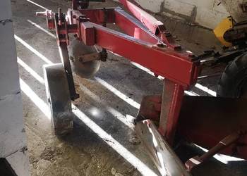 Pług łąkowy akpil