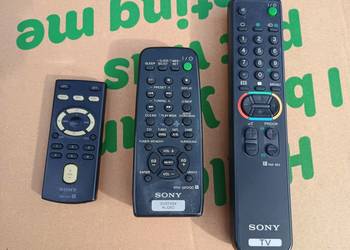 Piloty Sony