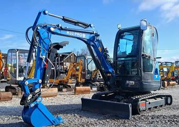 NOWA Minikoparka RIPPA R32 PRO 3200kg mega wyposażenie Kubota Leasing