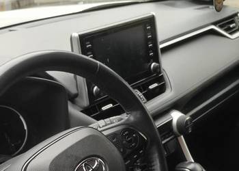 Toyota RAV4 2022 Pierwszy właściciel, Polski Salon, 80 000 przebiegu.
