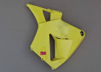 HONDA CBR  600RR BOCZEK PRAWY OWIEWKA OSŁONA PRAWA BOK 64310-MEEA