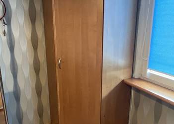 Szafa narożna na ubrania olcha