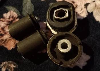 Tuleje wahacza przedniego Mercedes A klasa w168