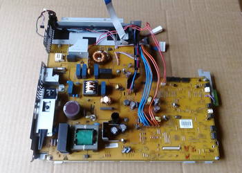 HP LJ 3035xs MFP - płyta zasilająca RM1-4077