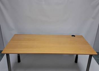 Biurko proste Kinnarps 160x80 buk naturalny - dost. 30 sztuk