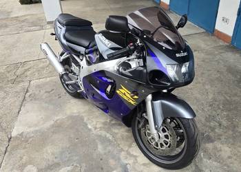 Suzuki GSX-R 600 SRAD