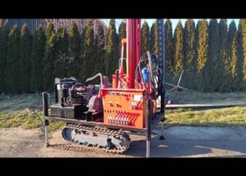 Wiertnica do studni hydrauliczna, samojezdna