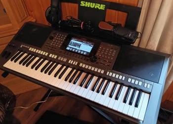 Keyboard Yamaha PSR S770