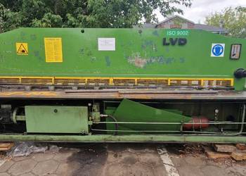 Nożyce gilotynowe hydrauliczne LVD