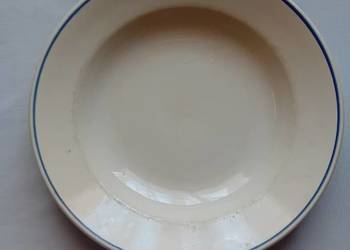 Talerz głęboki obiadowy, fajans Włocławek. Sygnatura Rewolucji 1905r.