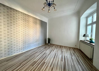 Historyczne mieszkanie w ścisłym centrum Gniezna