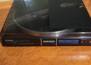 Gramofon linearny Pioneer