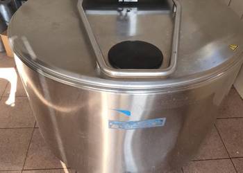 Sprzedam zbiornik na mleko 550 l