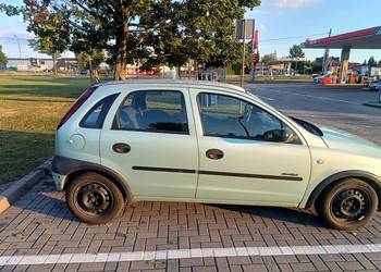 Opel Corsa 1.2 benzyna klimatyzacja sprawna Opel Corsa 1.2 benzyna klimatyzacja sprawna
