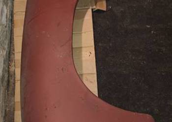 Błotnik lewy nowy do Syreny 105, Bosto, R20