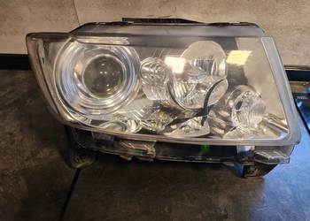 Jeep Grand Cherokee lampa Lewy przód 55079408AG Xenon Europa
