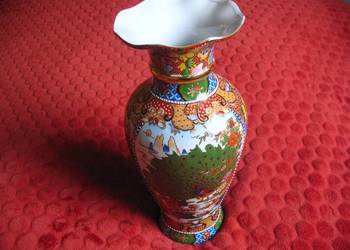 Wazon - Misternie zdobiony, złoty relief - porcelana - 35 x 15 cm