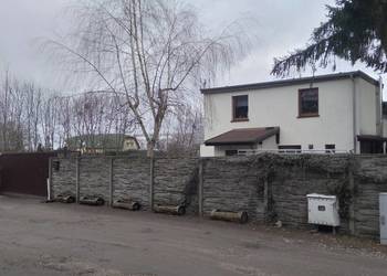 Dzialka z warsztatem