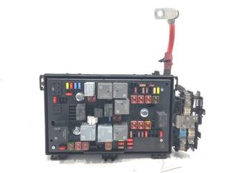 SKRZYNKA BEZPIECZNIKÓW OPEL ASTRA J 13368644 Kombi 10-15 1.6 136KM MOD