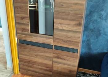 Witryna brązowa podświetlana