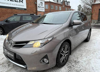 Toyota Auris II (2012-)