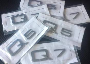 NOWE klejane logo Q3 Q5 Q7 znaczek srebrny chrom emblemat