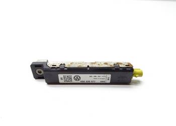 WZMACNIACZ ANTENY ANTENOWY 5G6035577 VW GOF VII