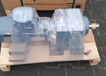 Motoreduktor SEW 0,75kw 25 obr R67 DRN80M4/BE1HR/S/TF