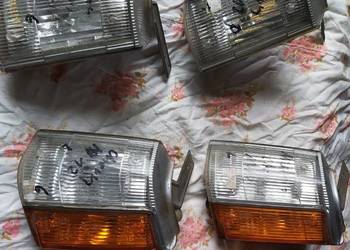 Kierunkowskazy Nissan Cherry N12 dwa komplety