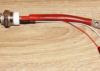 Tyrystor typu T 00-40-02-502 UNITRA LAMINA 40 A / 200 V, nowy, RETRO PRL