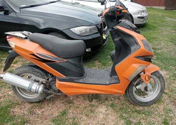 Sprzedam skuterm motobi