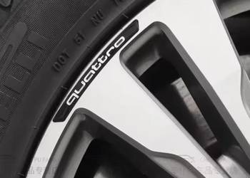 Naklejki/emblematy na felgi Audi Quattro Black Edition