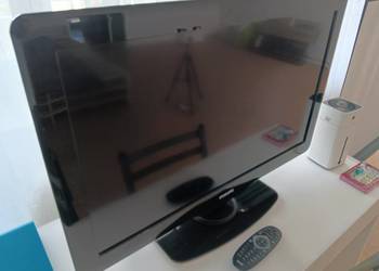Sprzedam telewizor Philips 32 całe stan bdb sprawny
